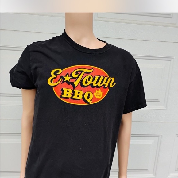 E-Town BBQ Black T-Shirt - Picture 3 of 3